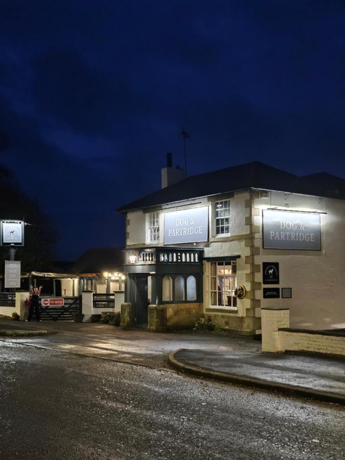 Dog And Partridge Inn Calne Exterior photo